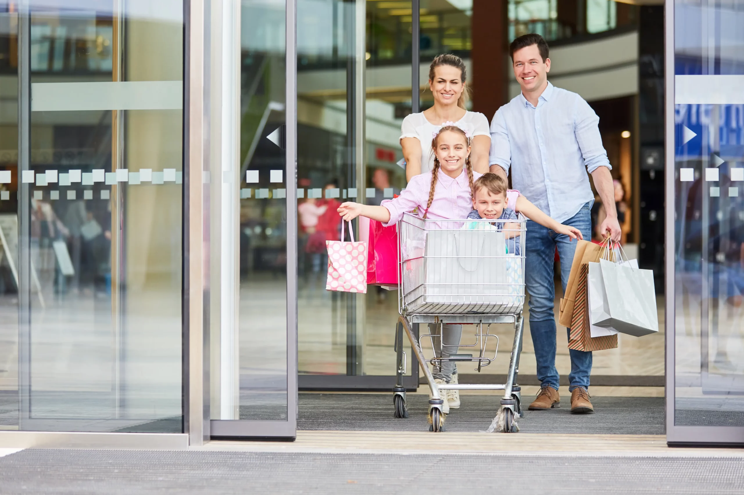 Product_Automatic_Sliding_Doors_Features - shutterstock_1417997699