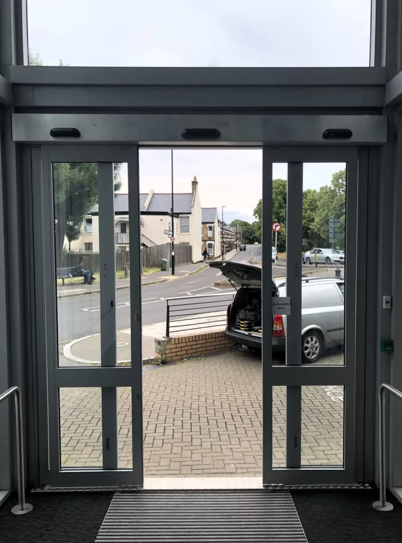tesla chiswick 3 - webp